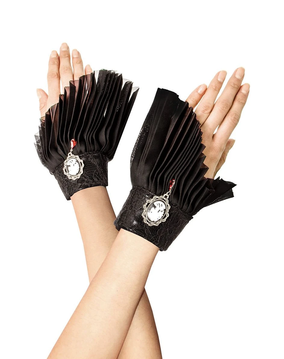 Spirit Halloween Vampire Cameo Glovelettes 1 Spirit Halloween Vampire Cameo Glovelettes